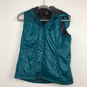 REI teal quilted puff button up vest hooded